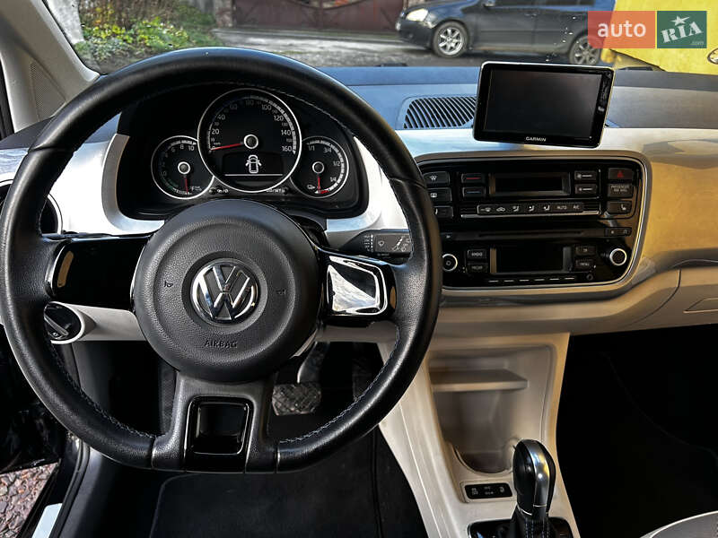 Хетчбек Volkswagen e-Up 2014 в Дрогобичі