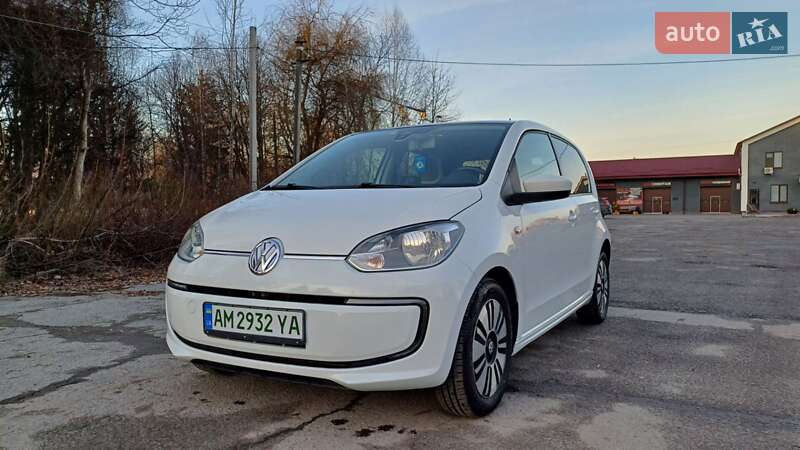 Хэтчбек Volkswagen e-Up 2013 в Звягеле фото 5 Хэтчбек Volkswagen e-Up 2013 в Звягеле