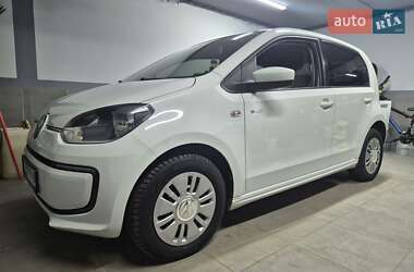 Хэтчбек Volkswagen e-Up 2014 в Ивано-Франковске