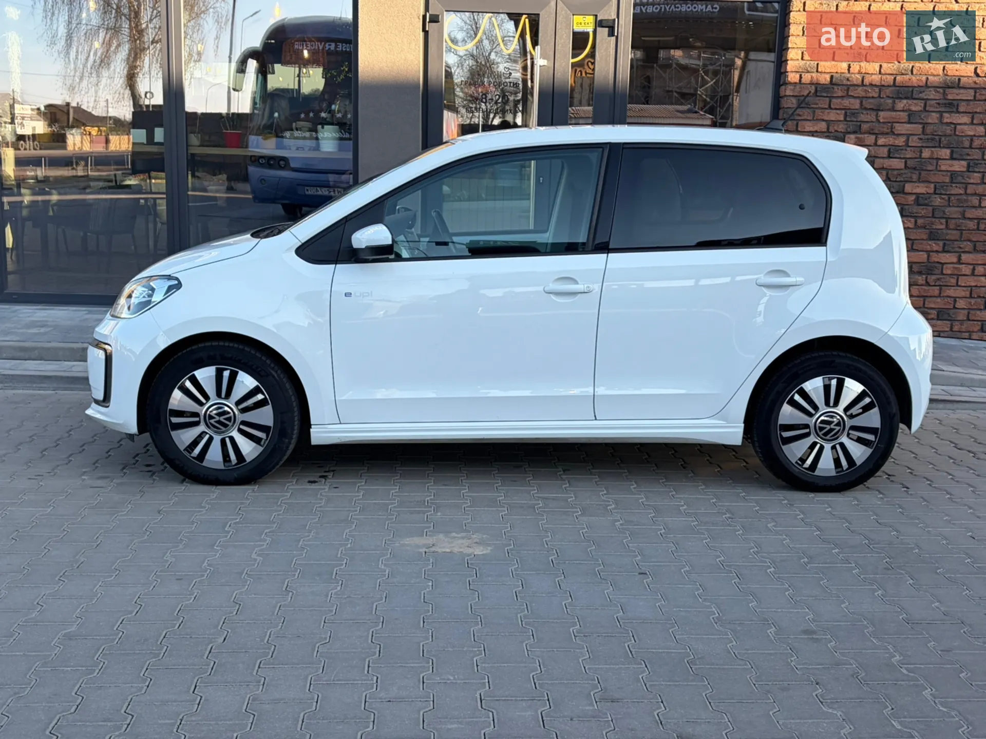 2020 Volkswagen up! - мініатюра 4