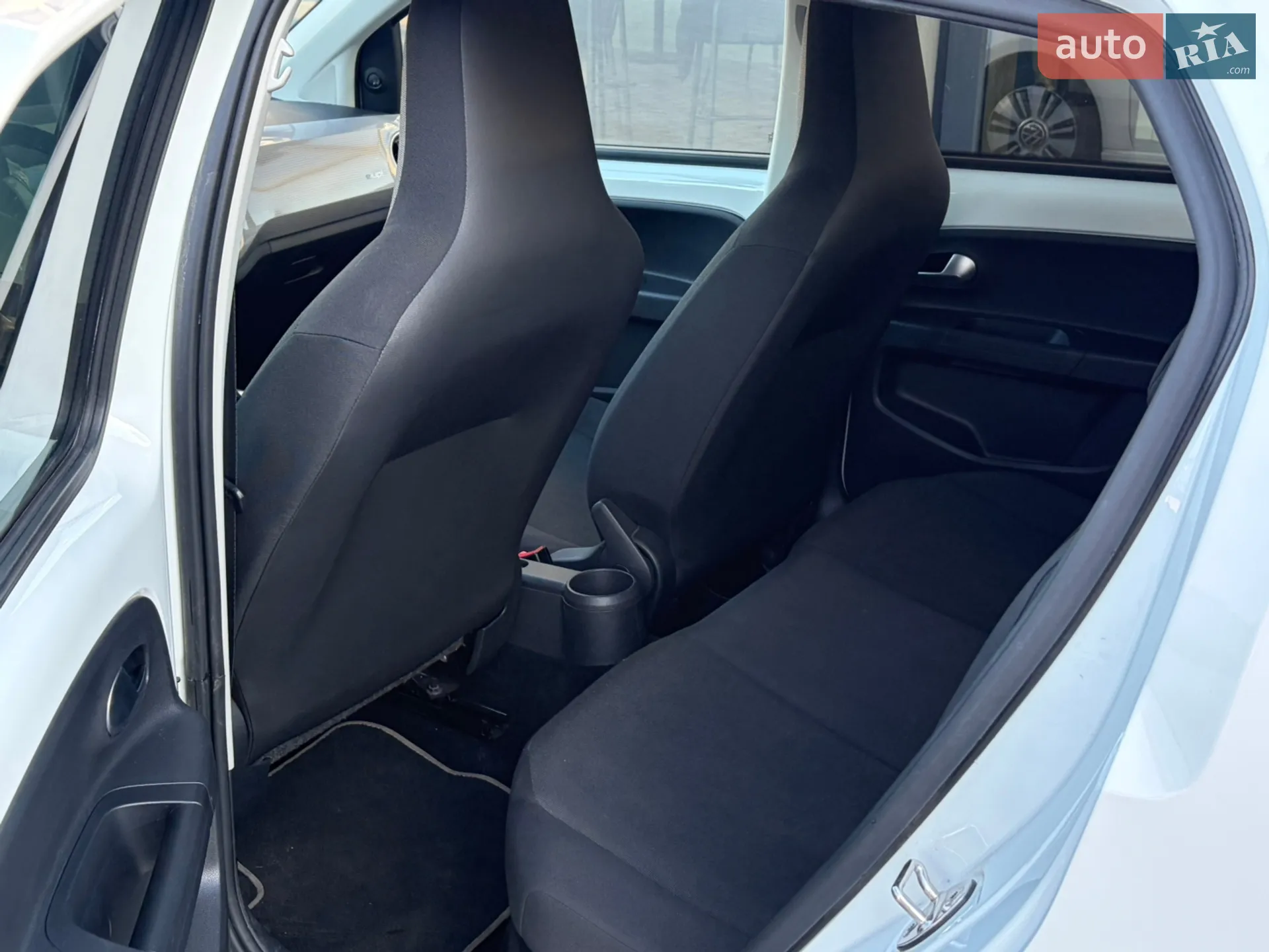 2020 Volkswagen up! - мініатюра 8