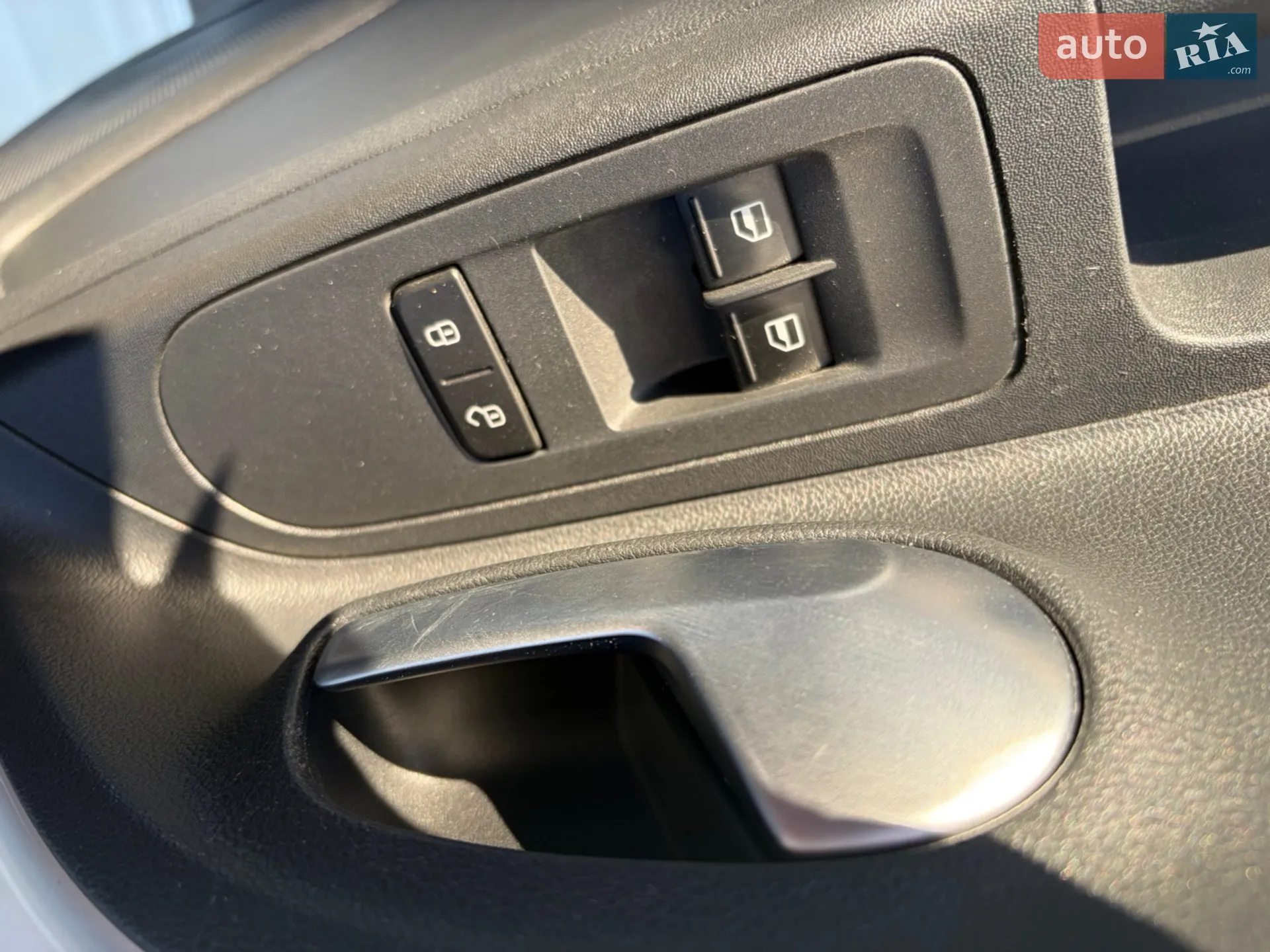 2020 Volkswagen up! - мініатюра 10