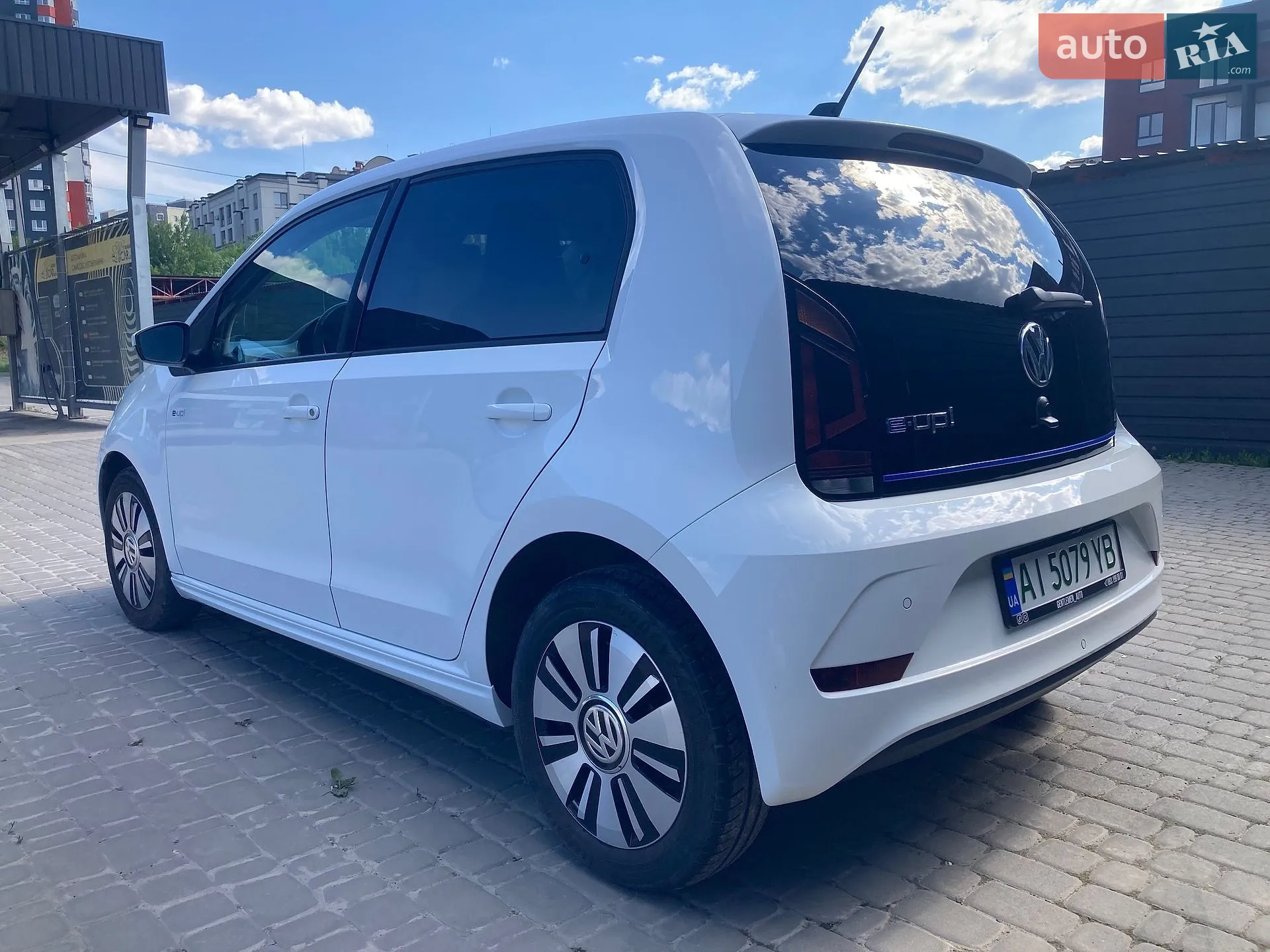 2017 Volkswagen up! - мініатюра 9