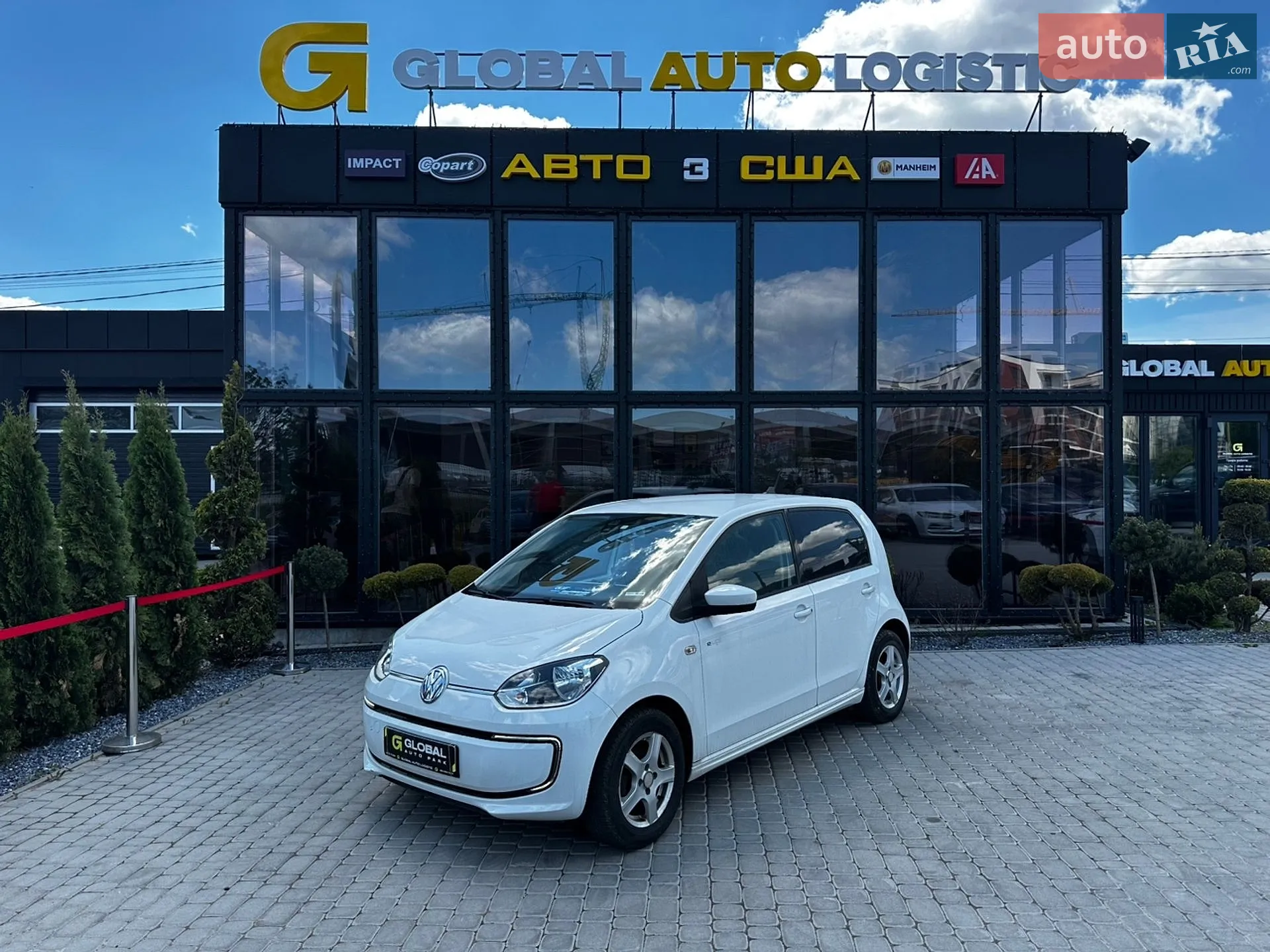 2013 Volkswagen up! - фото 1