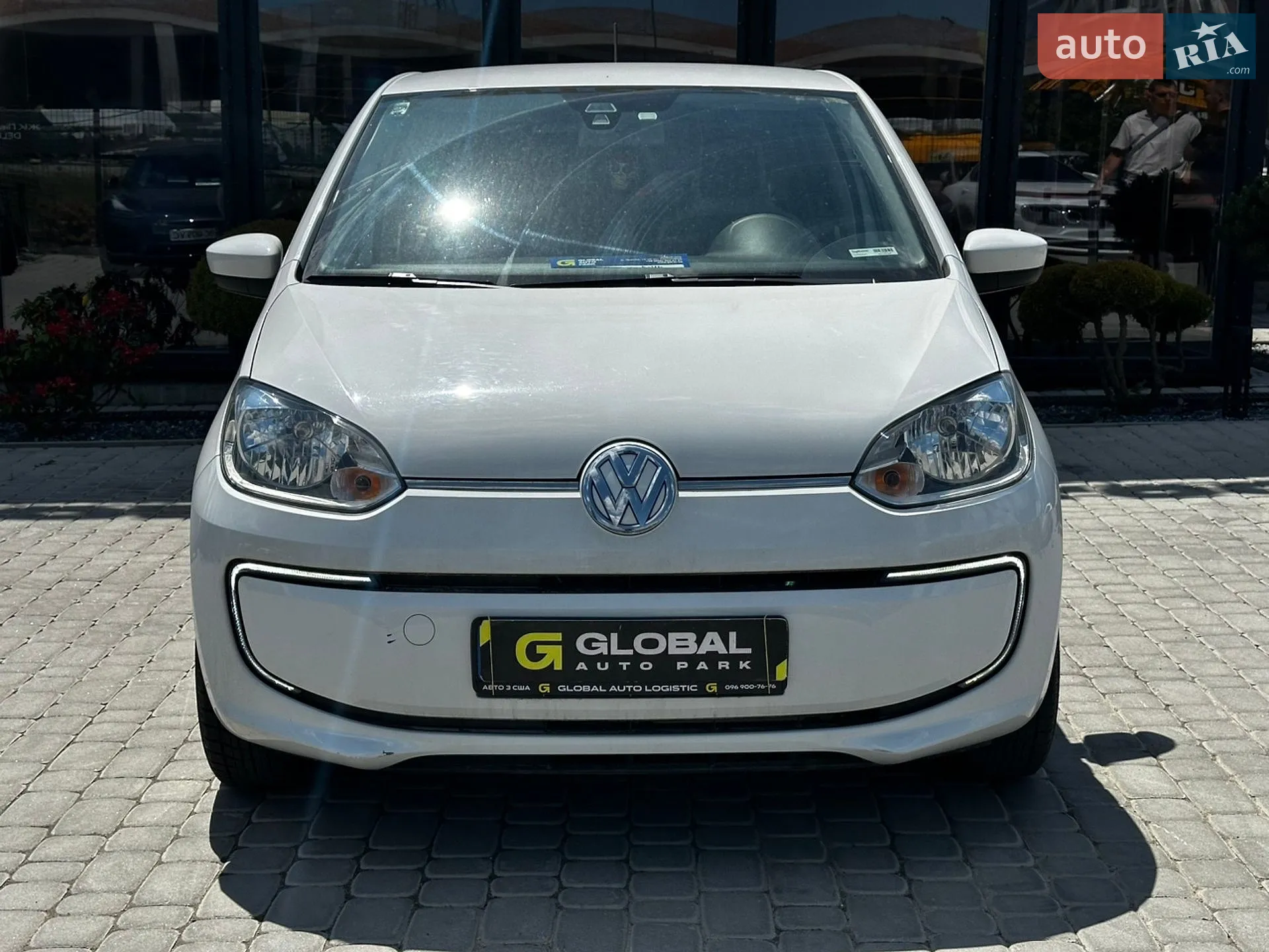 2013 Volkswagen up! - мініатюра 3