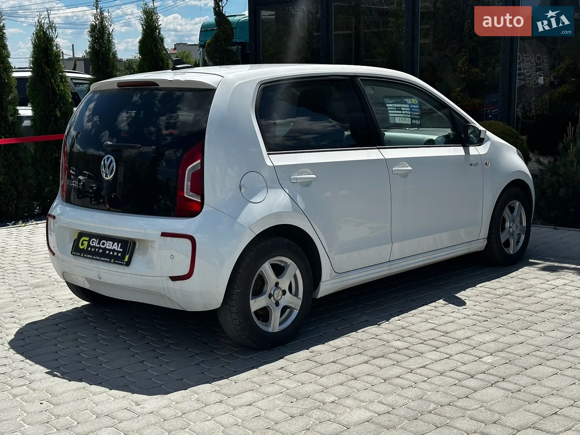 2013 Volkswagen up! - мініатюра 8