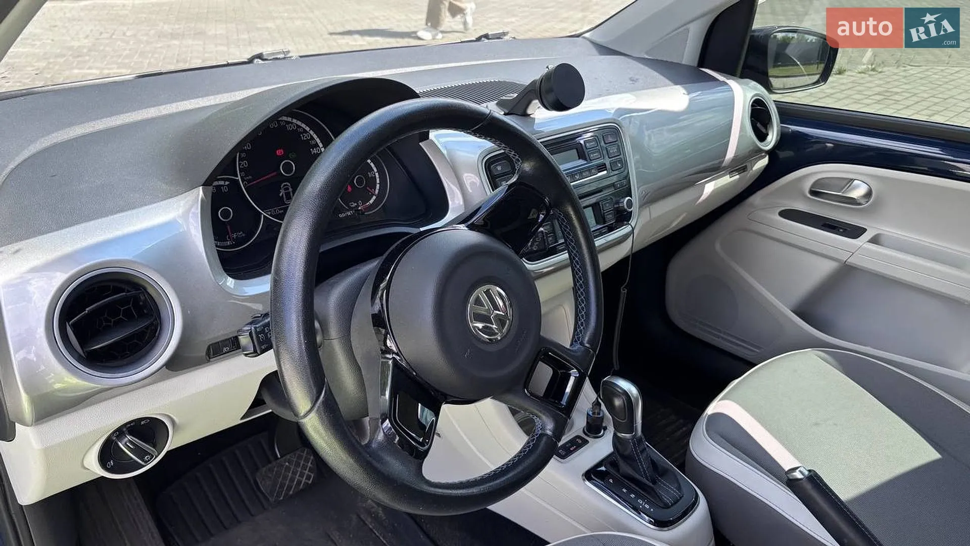 2014 Volkswagen up! - мініатюра 4