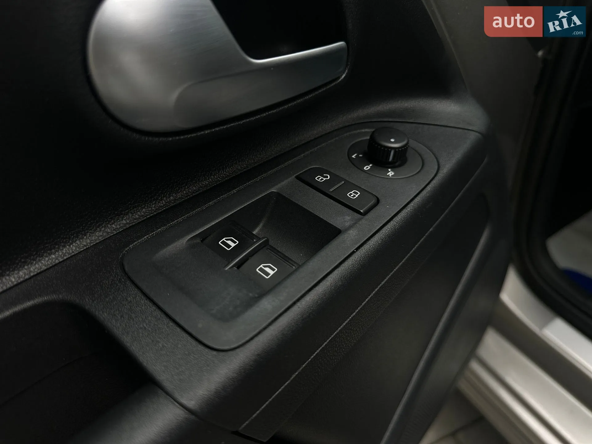 2019 Volkswagen up! - мініатюра 32