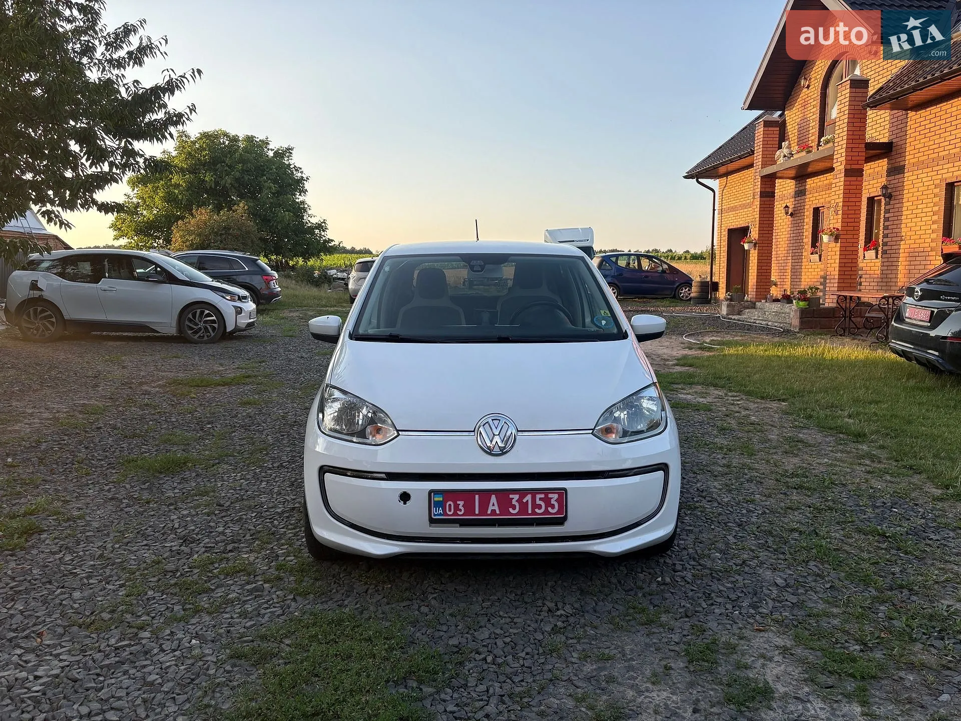 Volkswagen e-Up 2014