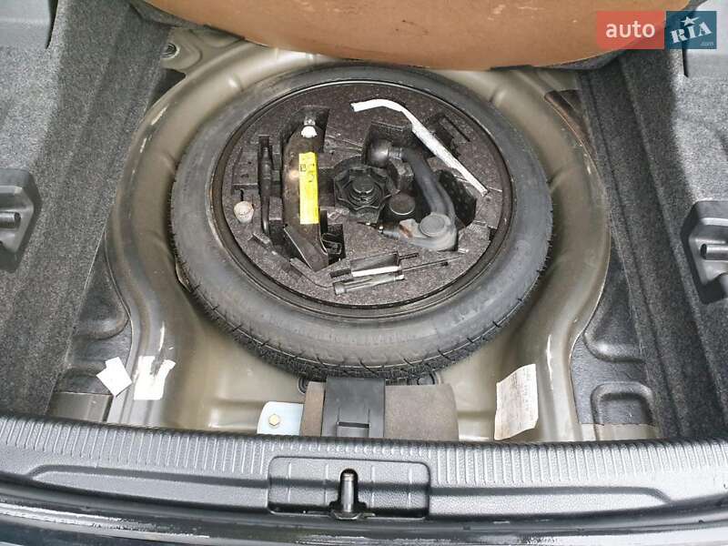 Кабріолет Volkswagen Eos 2011 в Києві