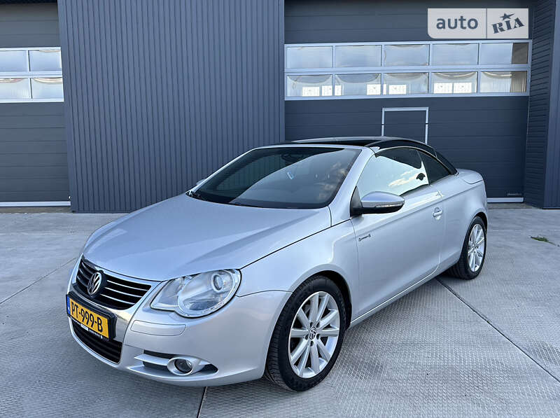 Кабриолет Volkswagen Eos 2010 в 