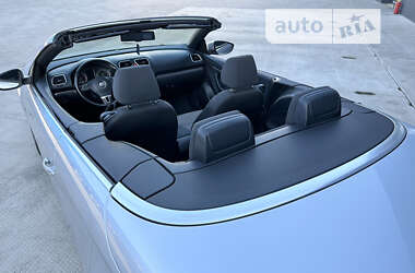 Кабриолет Volkswagen Eos 2010 в 