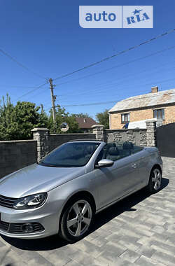 Кабриолет Volkswagen Eos 2011 в Ровно