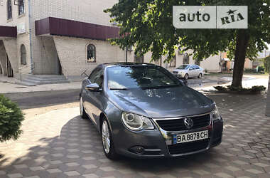 Кабриолет Volkswagen Eos 2010 в Гайвороне