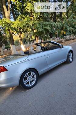 Кабриолет Volkswagen Eos 2008 в Днепре