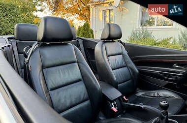 Кабриолет Volkswagen Eos 2011 в 