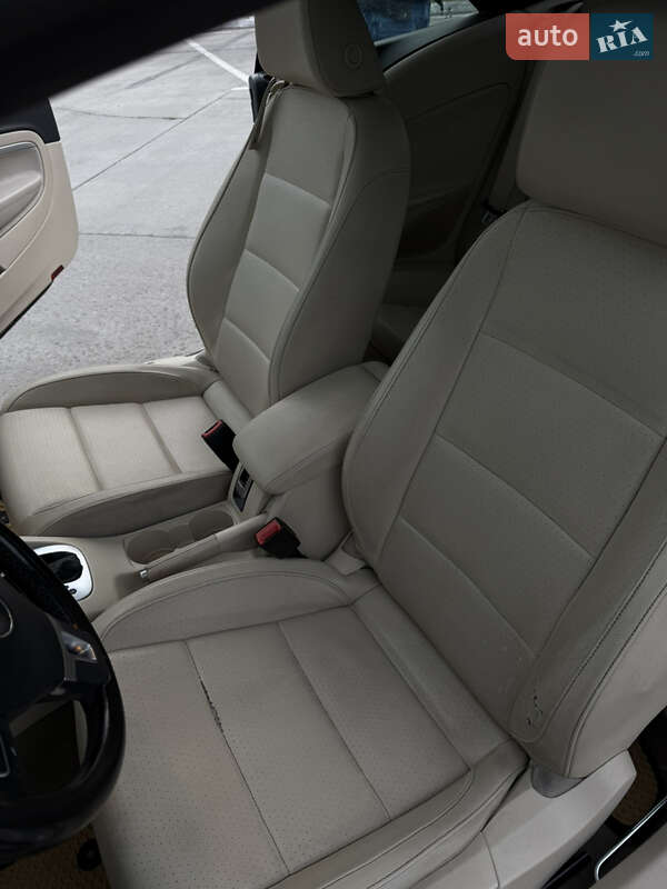 Кабриолет Volkswagen Eos 2011 в Николаеве