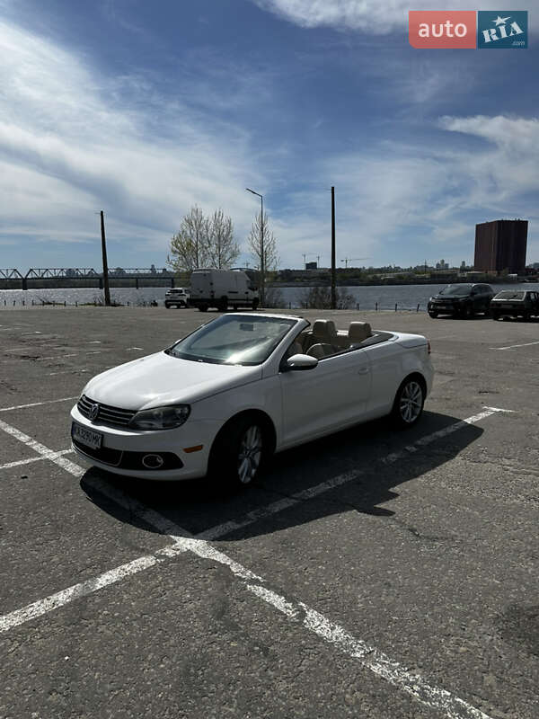Кабріолет Volkswagen Eos 2011 в Києві