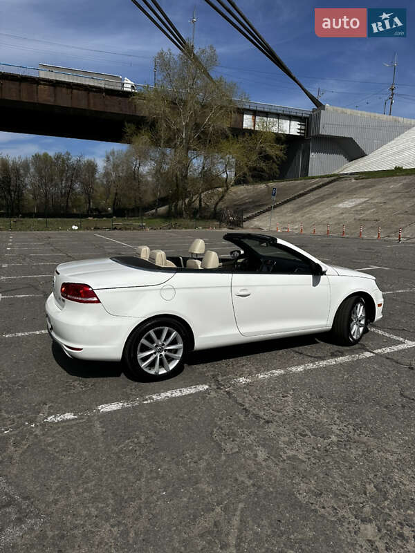 Кабріолет Volkswagen Eos 2011 в Києві