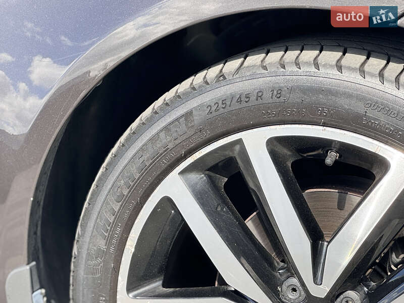 Кабріолет Volkswagen Eos 2014 в Києві