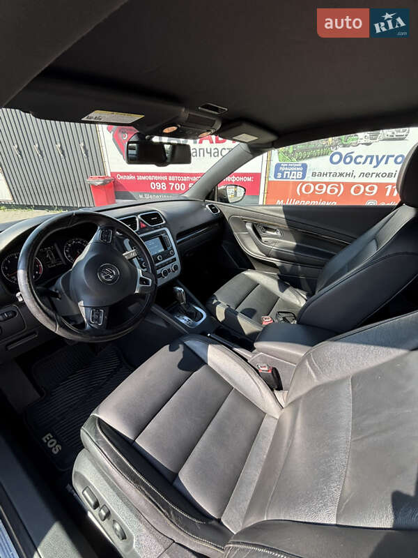 Кабриолет Volkswagen Eos 2012 в Шепетовке