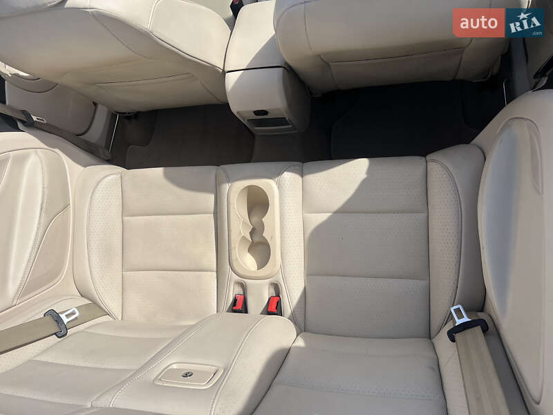 Кабриолет Volkswagen Eos 2013 в Киеве