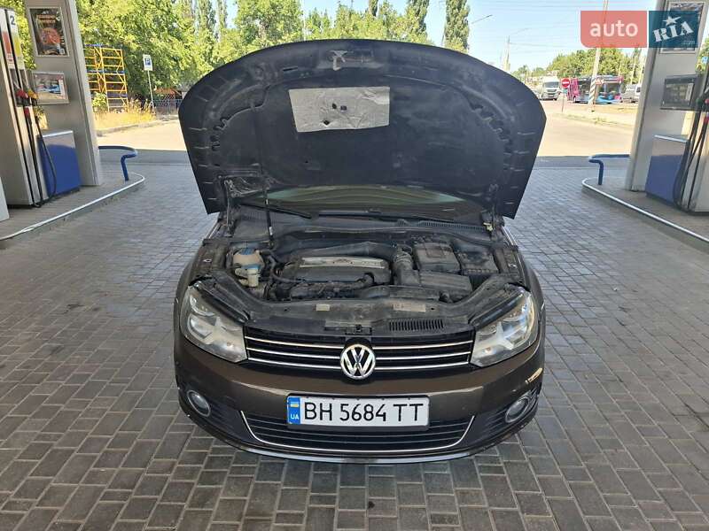 Кабриолет Volkswagen Eos 2011 в Николаеве
