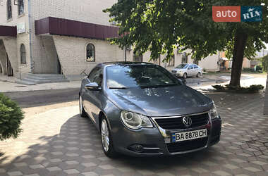Кабриолет Volkswagen Eos 2010 в Гайвороне