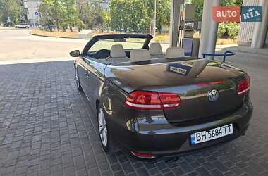 Кабриолет Volkswagen Eos 2011 в 