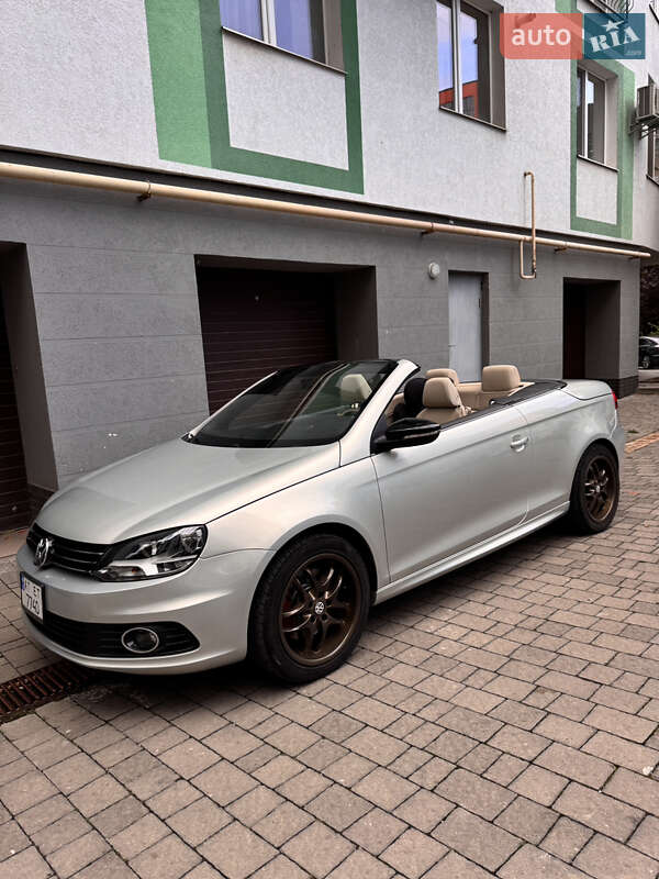 Кабріолет Volkswagen Eos 2012 в 
