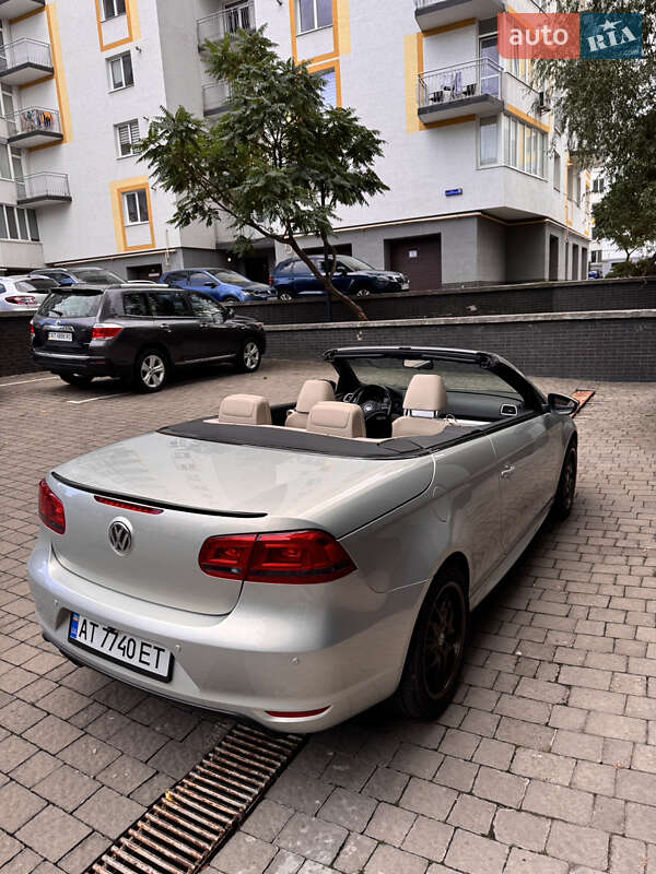 Кабриолет Volkswagen Eos 2012 в Ивано-Франковске
