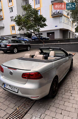 Кабріолет Volkswagen Eos 2012 в 
