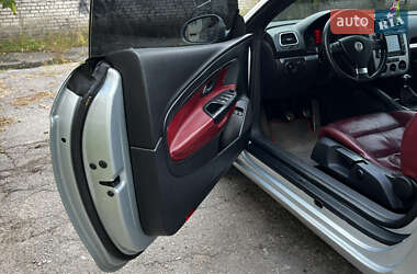 Кабриолет Volkswagen Eos 2006 в 
