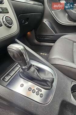 Кабриолет Volkswagen Eos 2012 в 