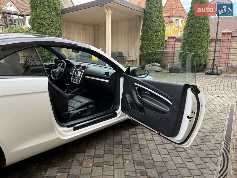 Кабріолет Volkswagen Eos 2009 в Чернівцях