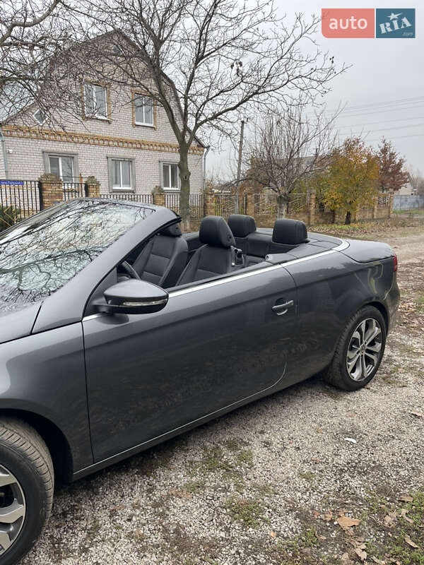 Кабриолет Volkswagen Eos 2012 в Васильковке фото 14 Кабриолет Volkswagen Eos 2012 в Васильковке