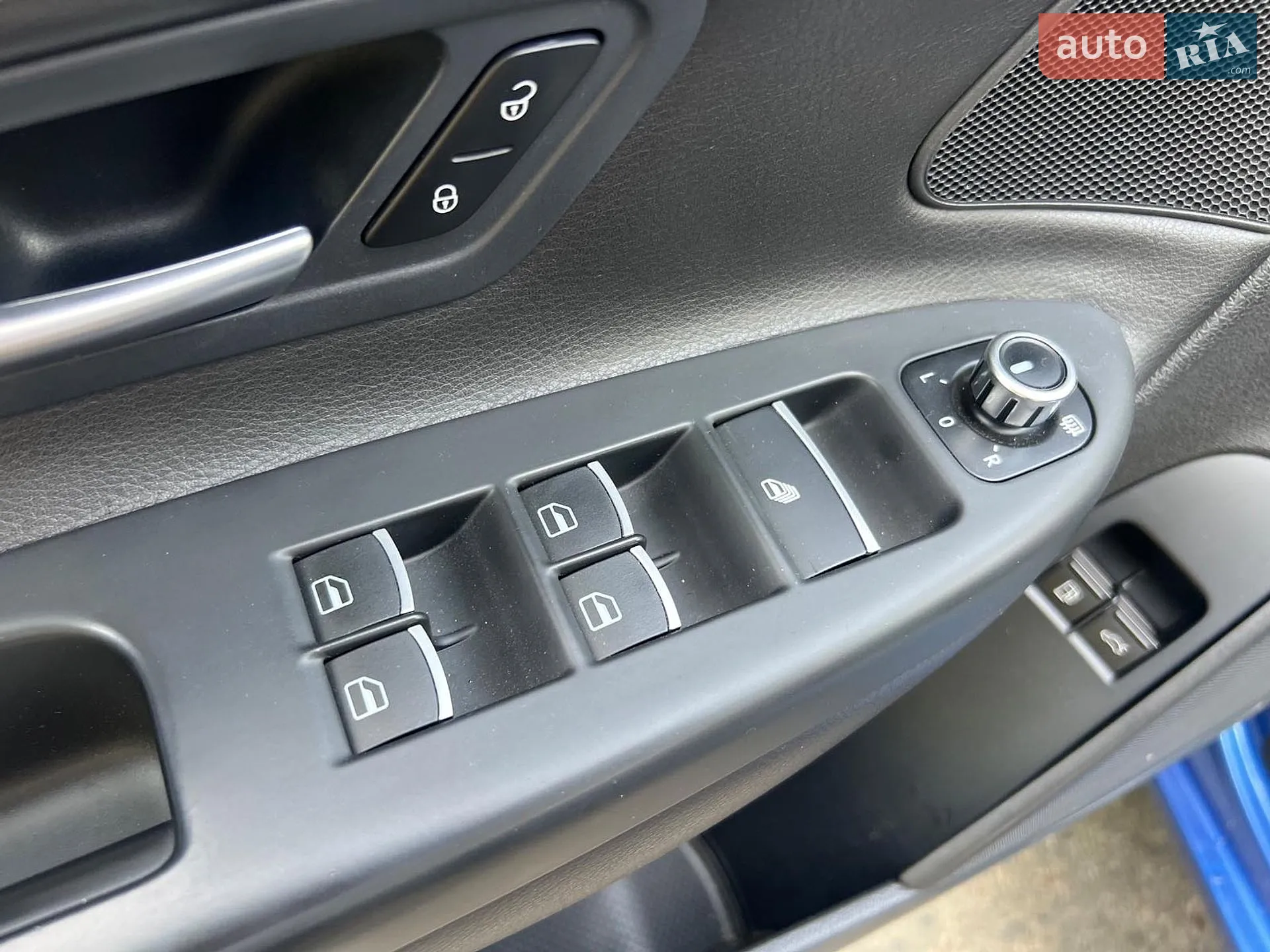 2011 Volkswagen Eos - мініатюра 9