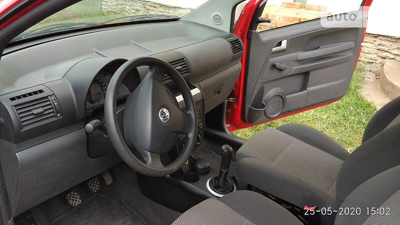 Хетчбек Volkswagen Fox 2011 в Овідіополі