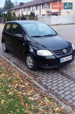 Хетчбек Volkswagen Fox 2010 в Рівному