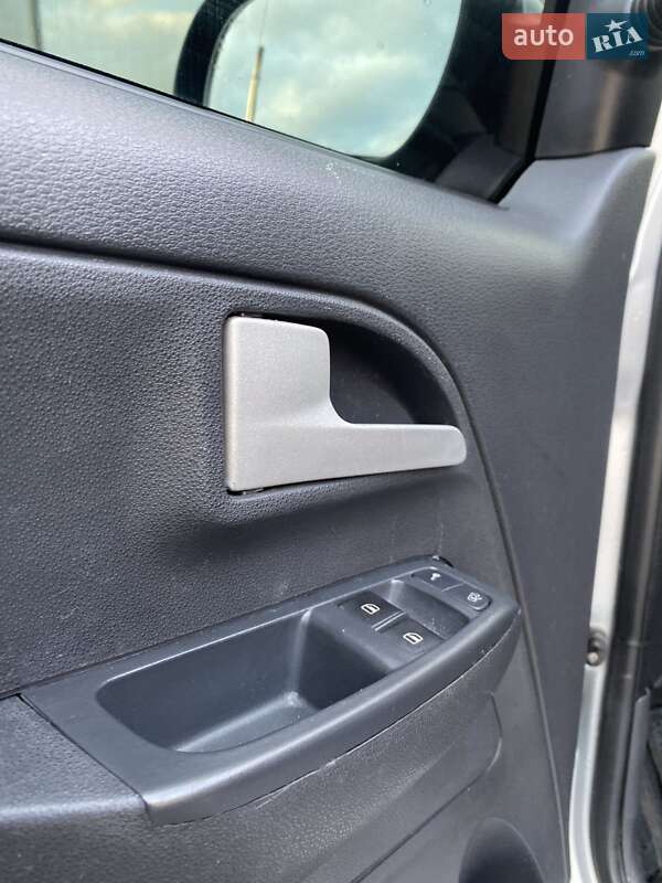 Хетчбек Volkswagen Fox 2008 в Луцьку