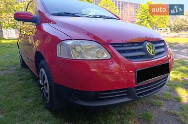 Хэтчбек Volkswagen Fox 2006 в 