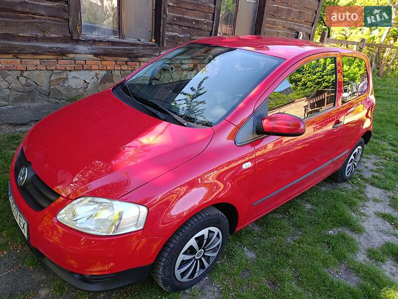 Хетчбек Volkswagen Fox 2006 в Луцьку