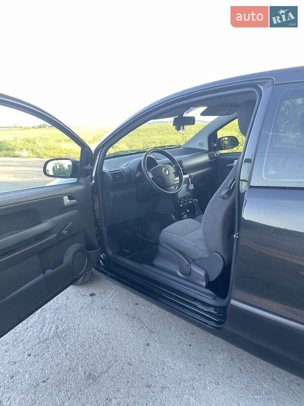 Хетчбек Volkswagen Fox 2006 в Дубні