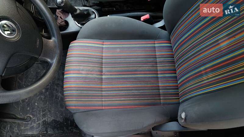 Хетчбек Volkswagen Fox 2010 в Вінниці