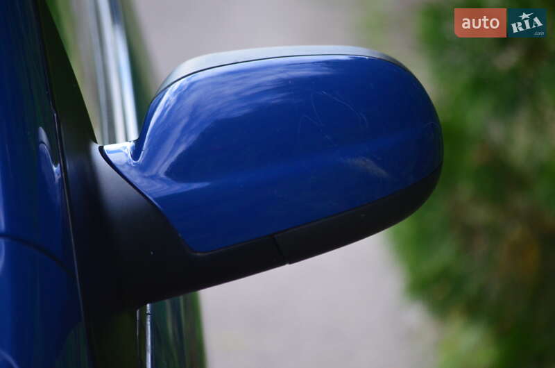 Хэтчбек Volkswagen Fox 2005 в Хусте