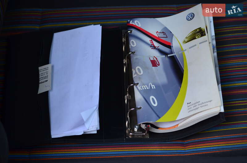 Хэтчбек Volkswagen Fox 2005 в Хусте