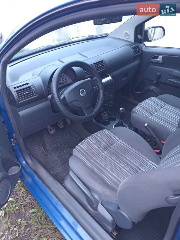 Хэтчбек Volkswagen Fox 2011 в Львове