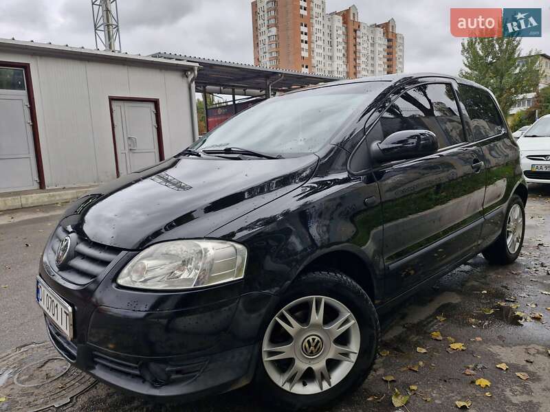 Хетчбек Volkswagen Fox 2006 в Києві фото 2 Хетчбек Volkswagen Fox 2006 в Києві