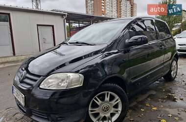 Хэтчбек Volkswagen Fox 2006 в  фото 2 Хэтчбек Volkswagen Fox 2006 в