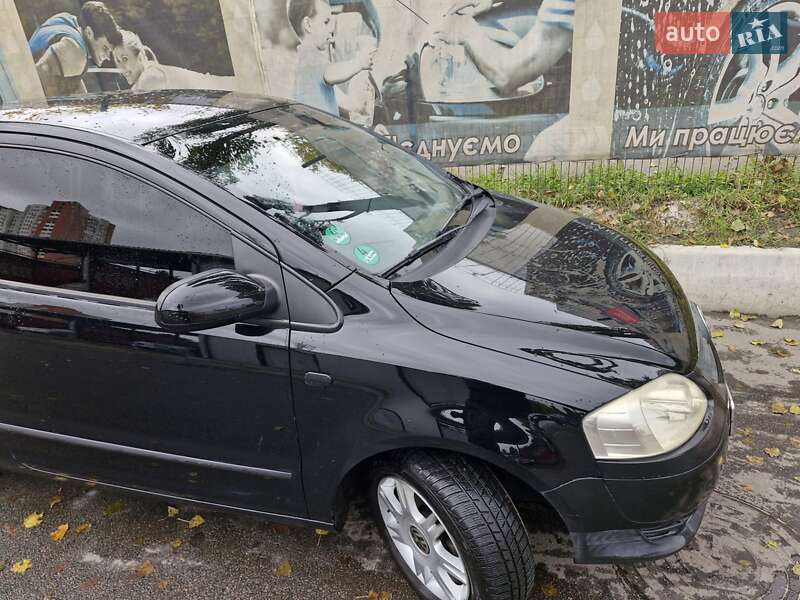 Хетчбек Volkswagen Fox 2006 в Києві фото 20 Хетчбек Volkswagen Fox 2006 в Києві